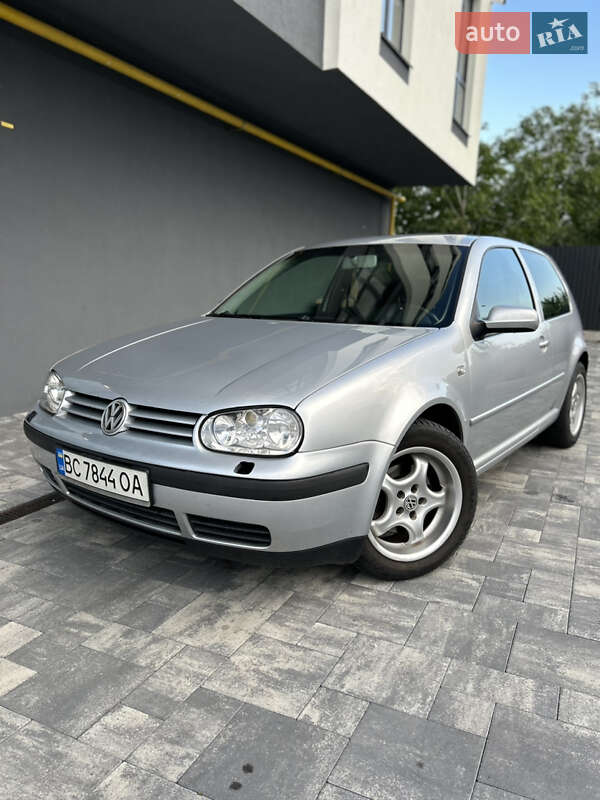 2003 volkswagen golf