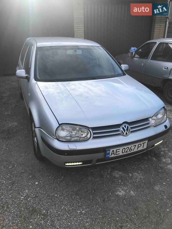 2004 volkswagen golf