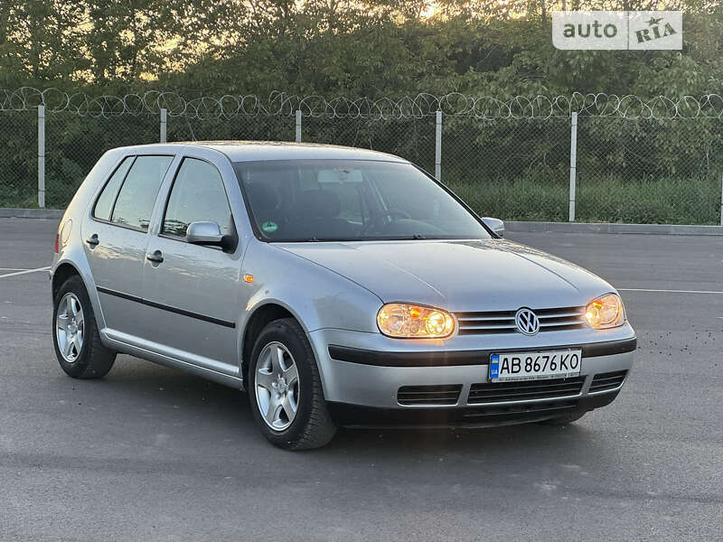 2003 volkswagen golf
