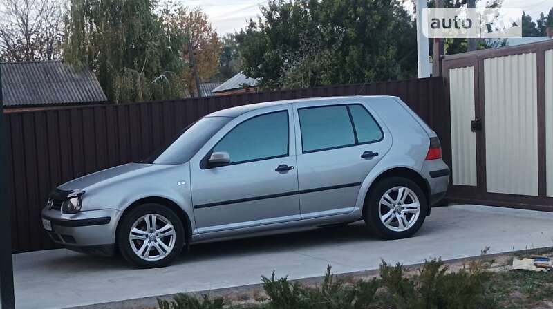 2004 volkswagen golf