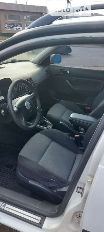 2004 volkswagen golf