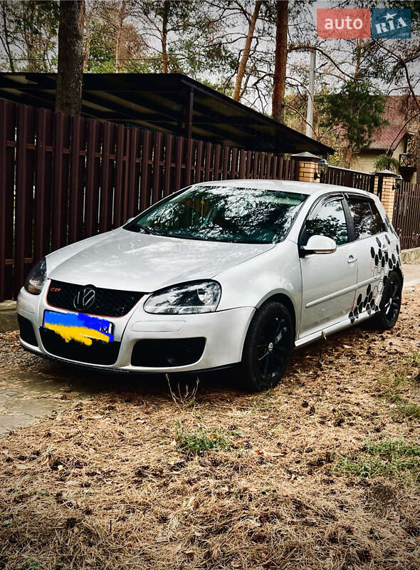 2004 volkswagen golf