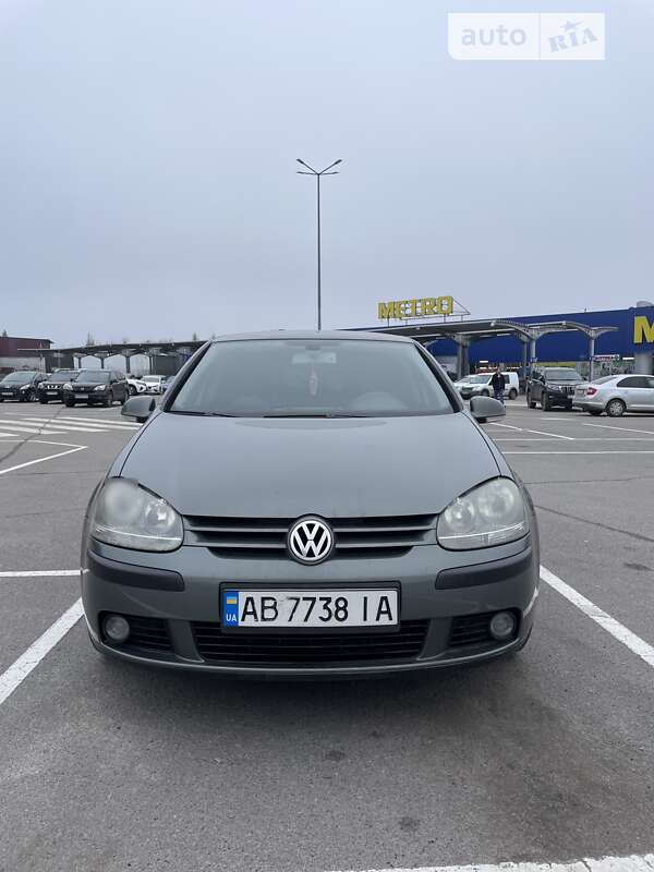 2004 volkswagen golf