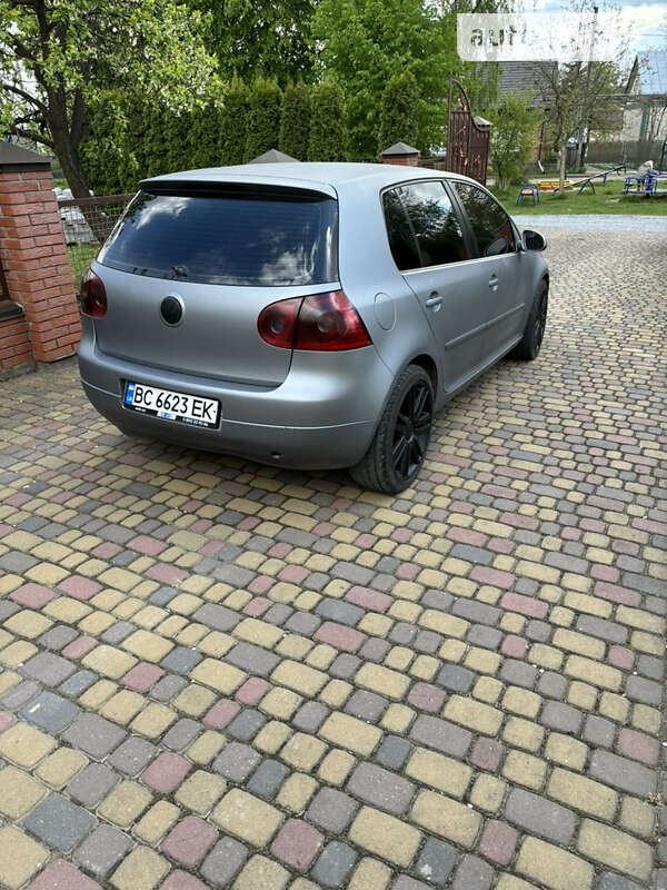 2004 volkswagen golf