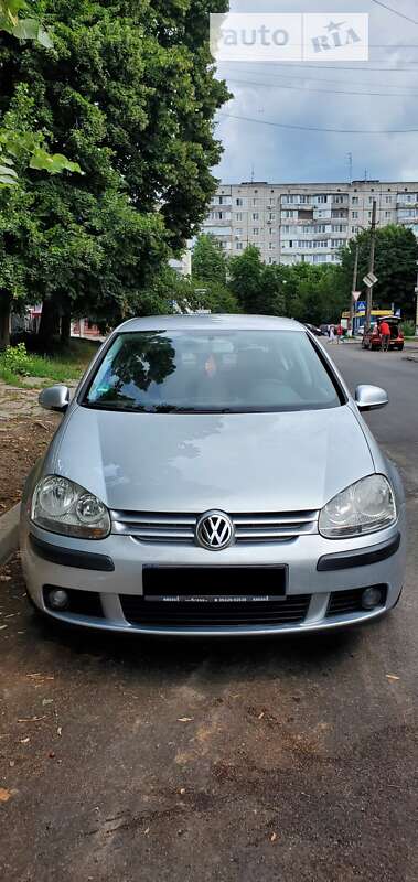 2004 volkswagen golf