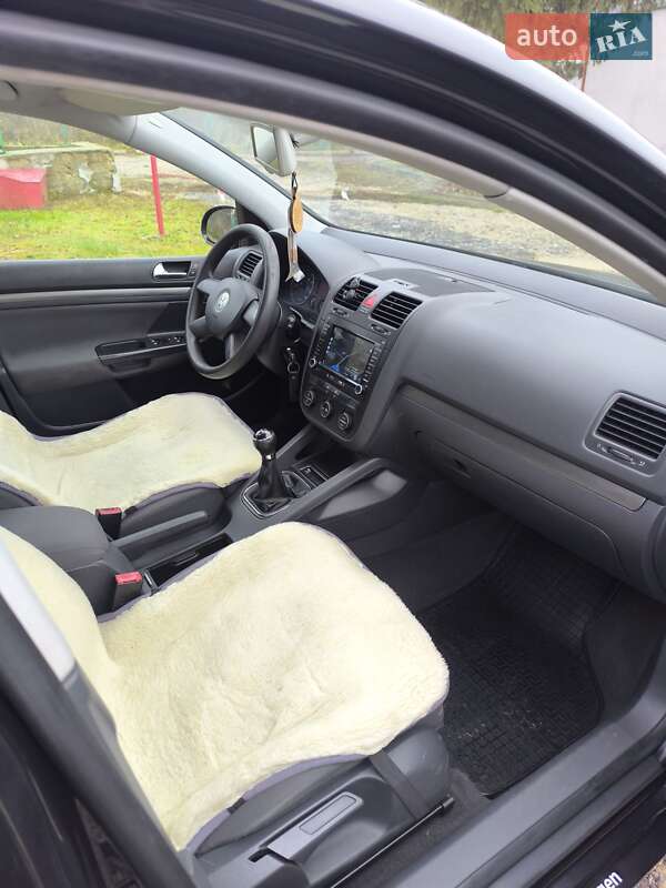 2003 volkswagen golf