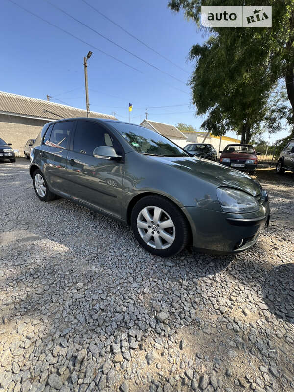 2004 volkswagen golf