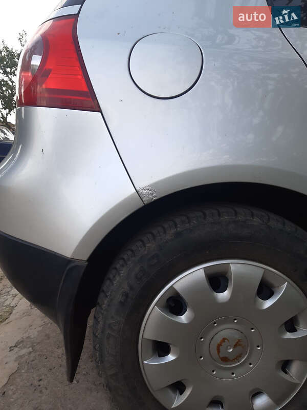 2004 volkswagen golf