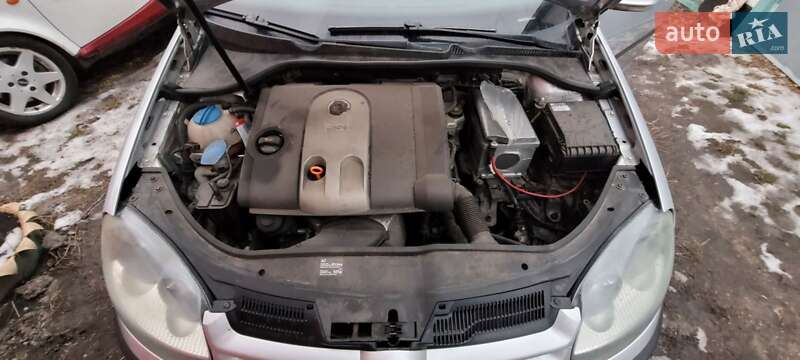 2004 volkswagen golf