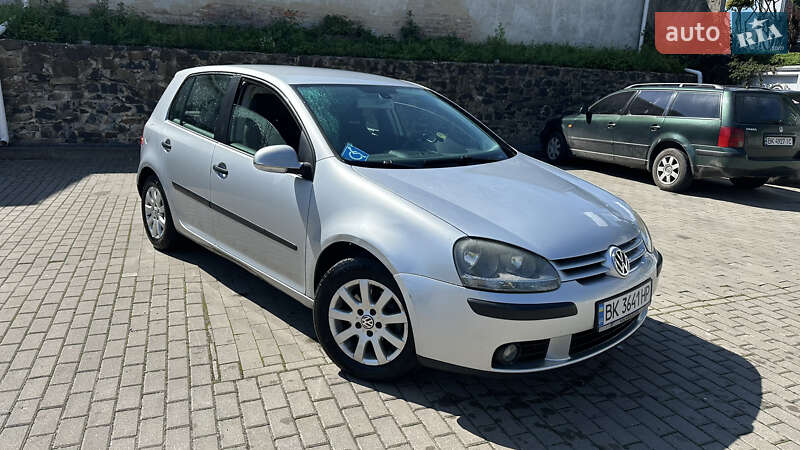 2004 volkswagen golf