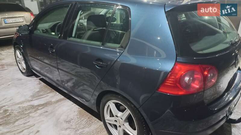 2004 volkswagen golf