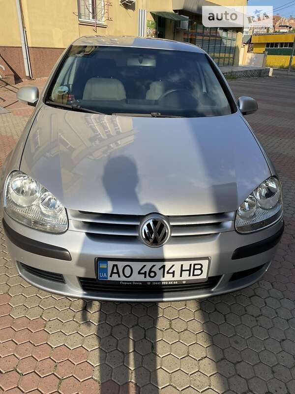2004 volkswagen golf