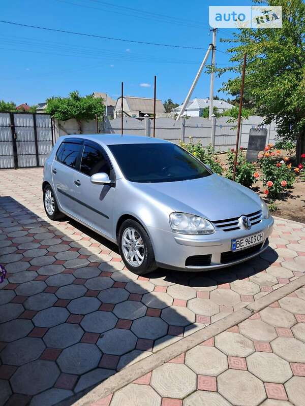 2004 volkswagen golf