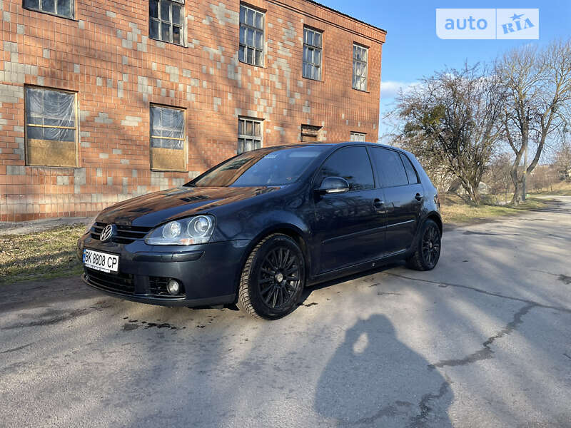 2004 volkswagen golf