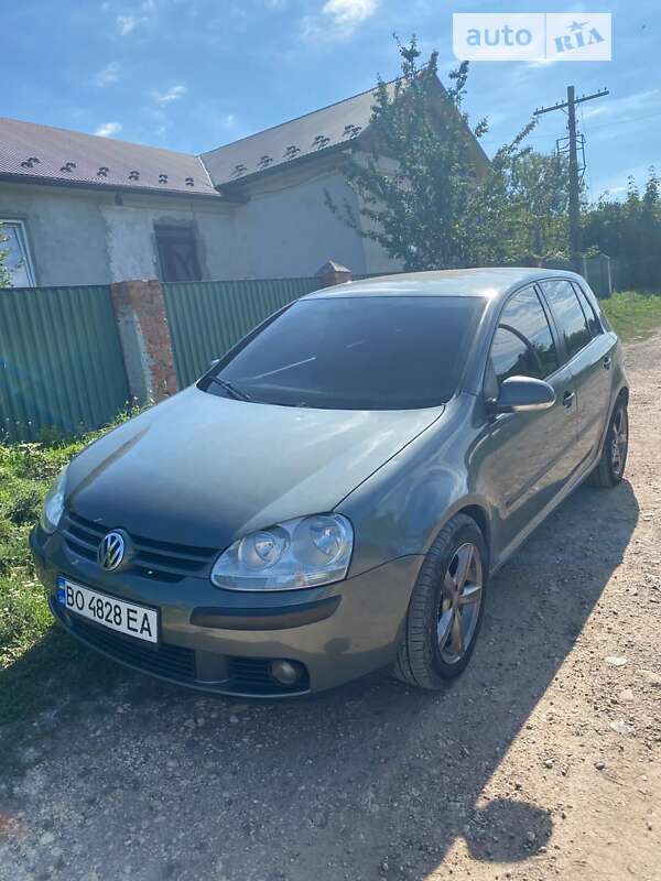 2004 volkswagen golf