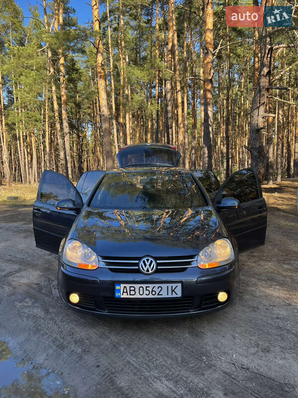 2004 volkswagen golf