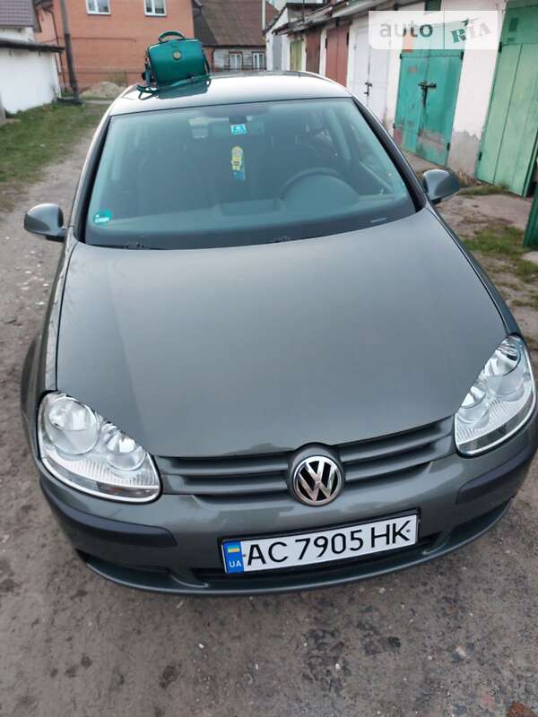 2004 volkswagen golf