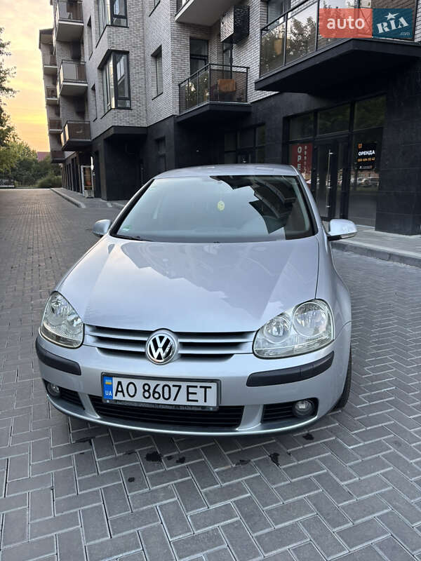 2004 volkswagen golf