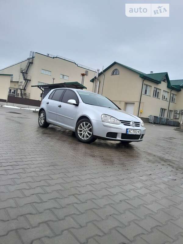 2005 volkswagen golf