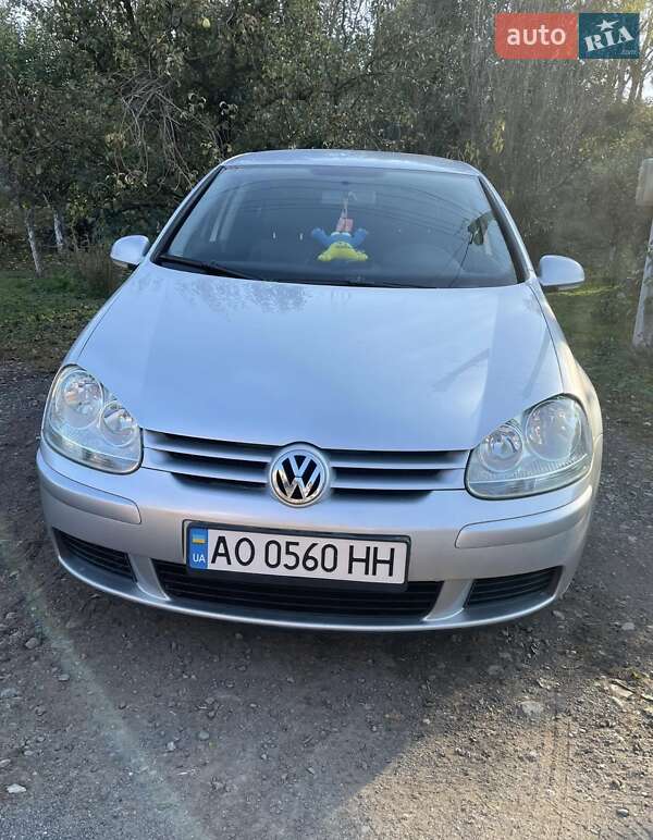 2005 volkswagen golf