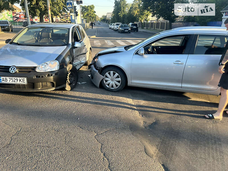 2004 volkswagen golf