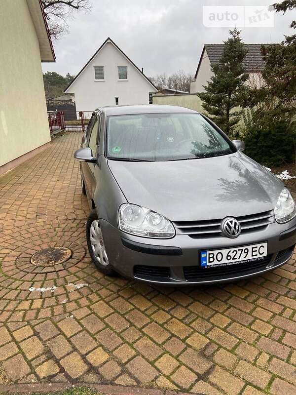 2004 volkswagen golf