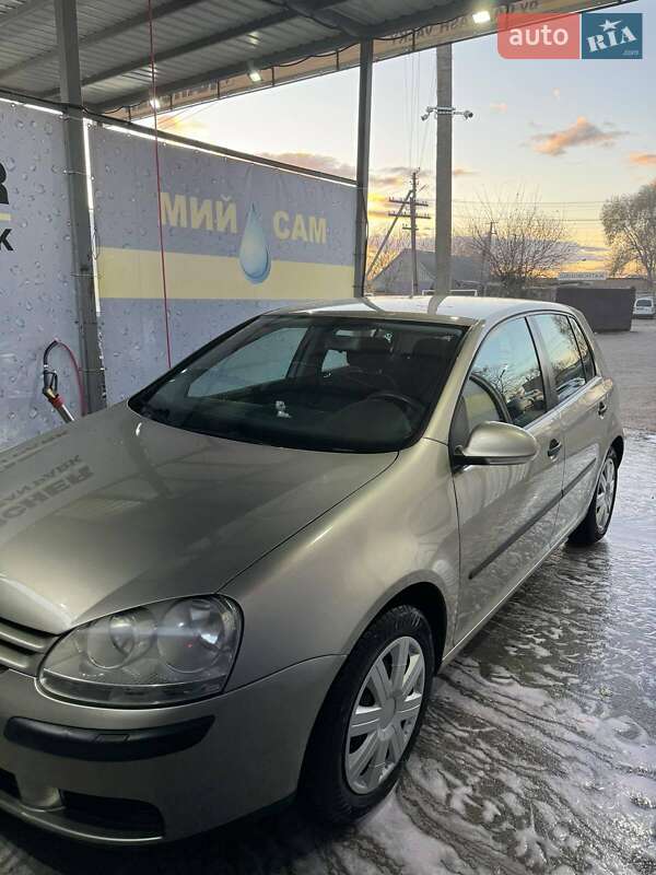 2004 volkswagen golf