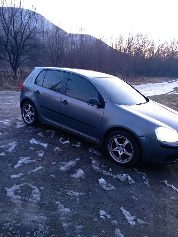 2004 volkswagen golf