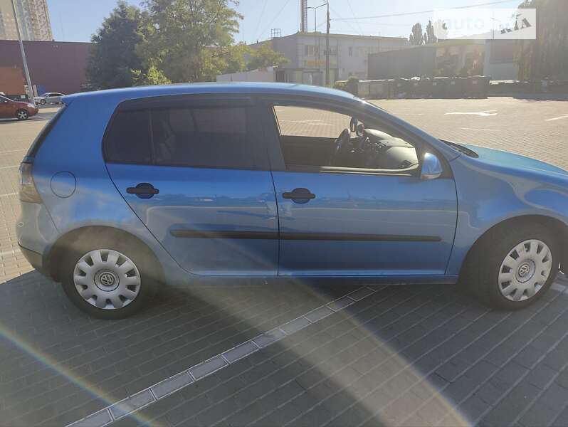 2005 volkswagen golf