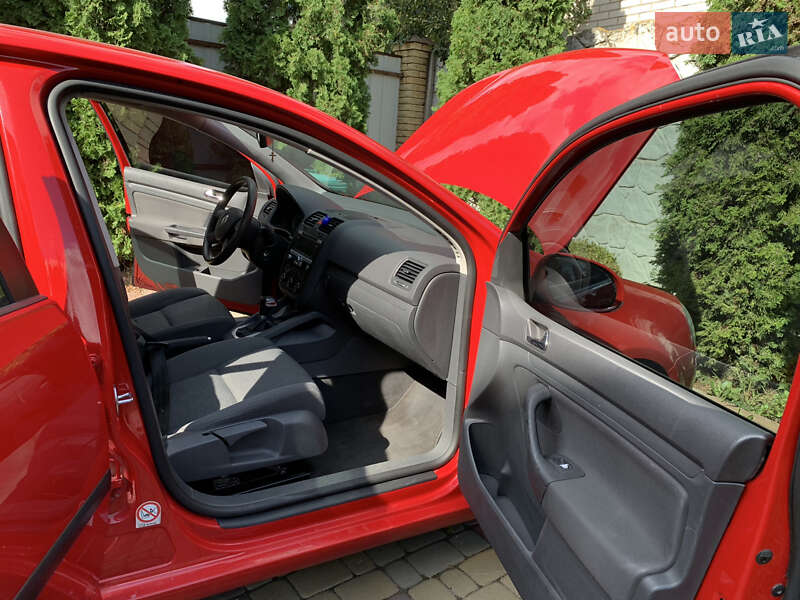 2005 volkswagen golf