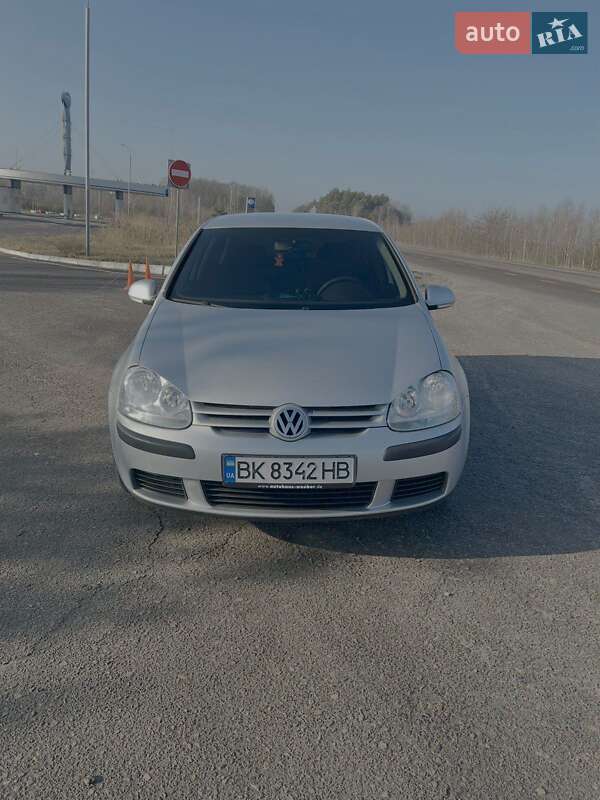 2005 volkswagen golf