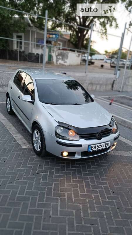 2005 volkswagen golf