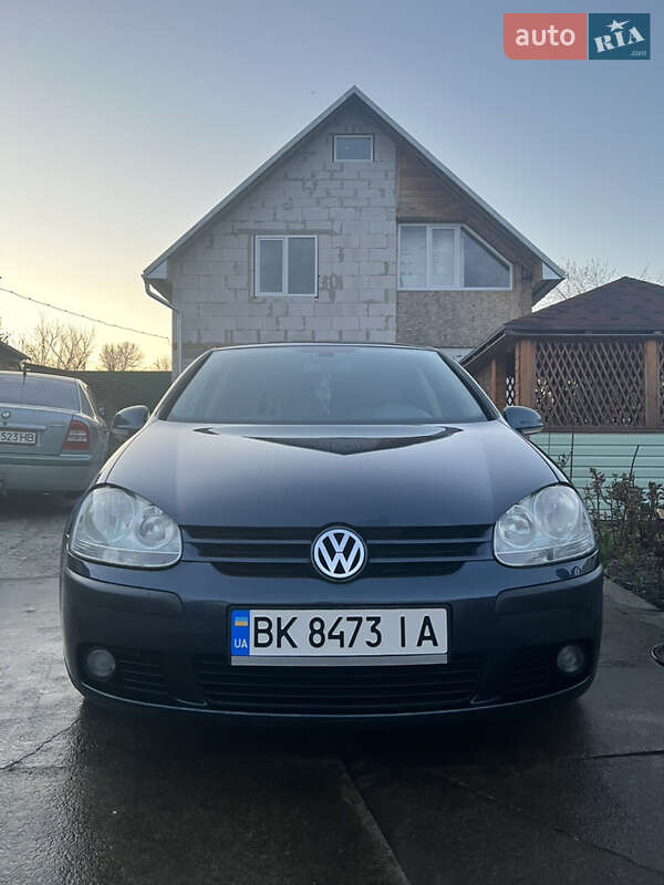 2004 volkswagen golf