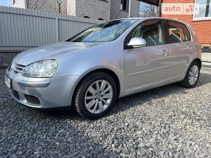 2004 volkswagen golf