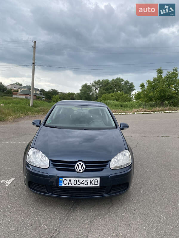 2005 volkswagen golf