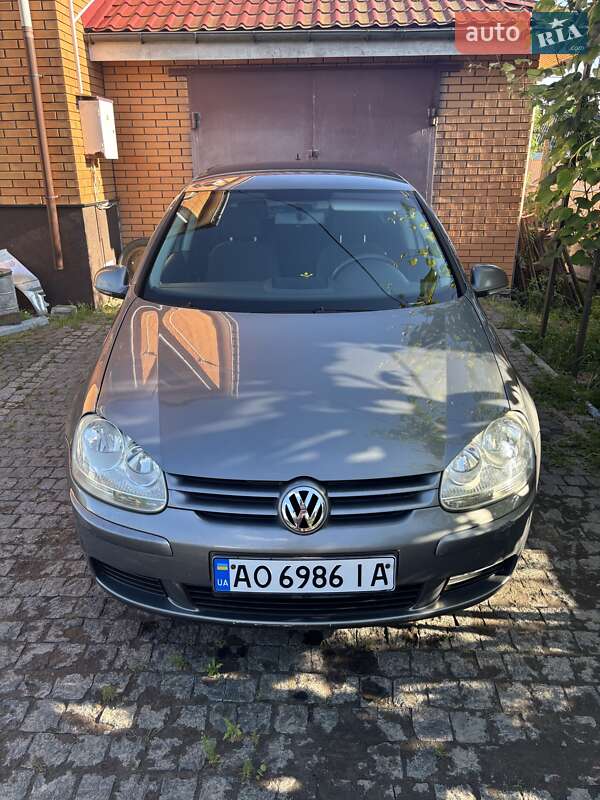 2005 volkswagen golf