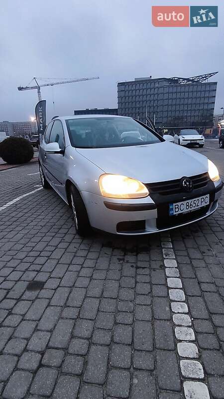 2005 volkswagen golf