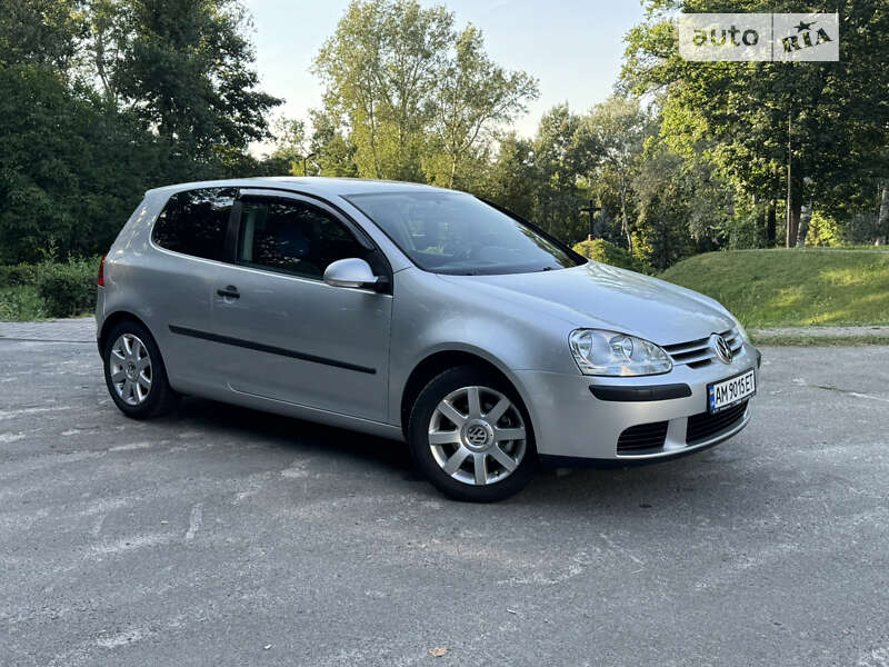 2005 volkswagen golf