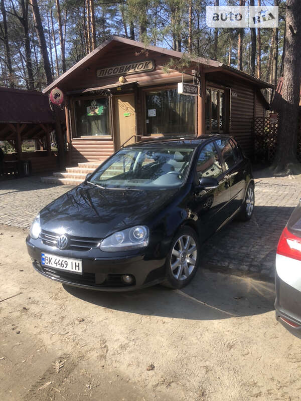 2005 volkswagen golf