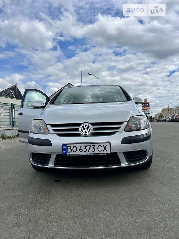 2005 volkswagen golf
