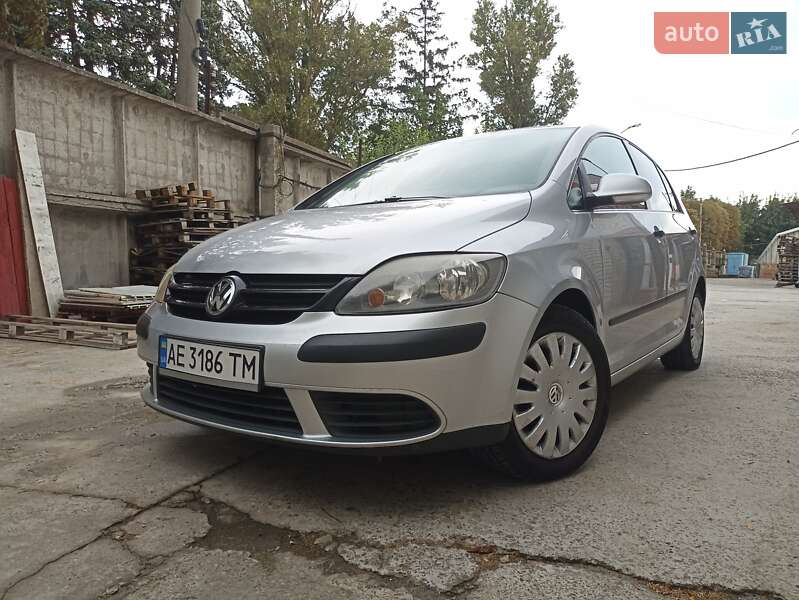 2005 volkswagen golf