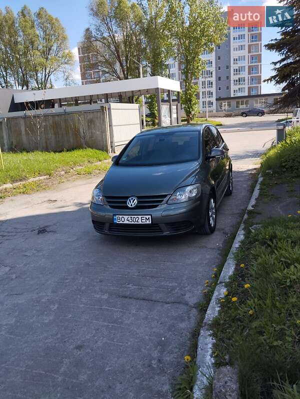 2005 volkswagen golf