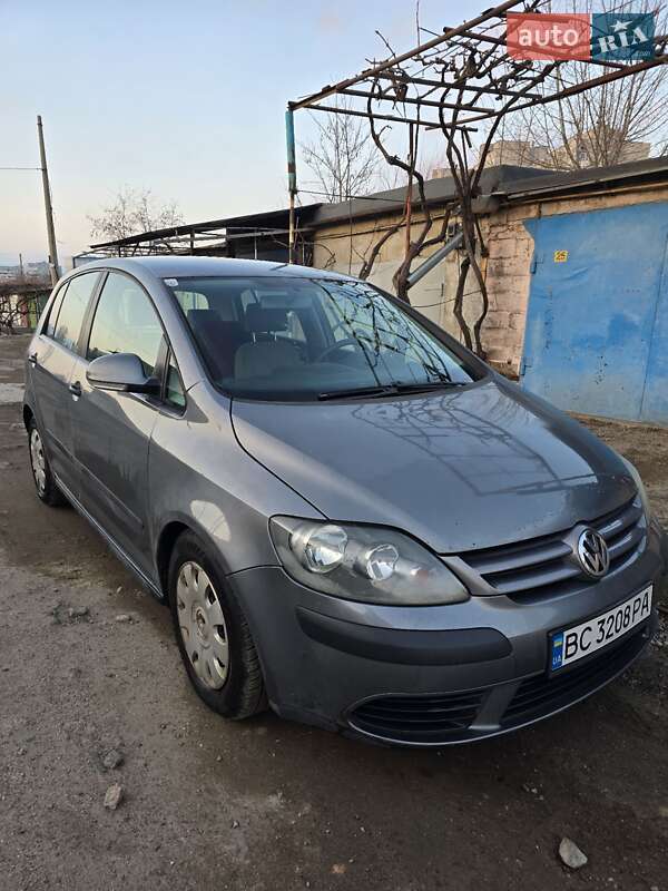2005 volkswagen golf