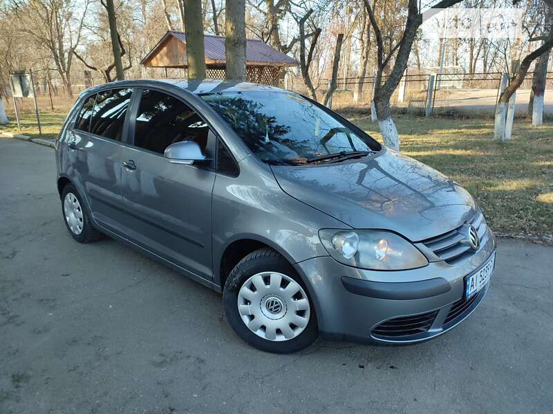 2005 volkswagen golf
