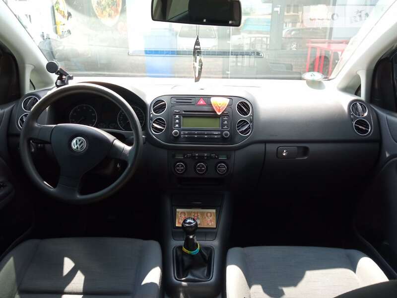 2005 volkswagen golf