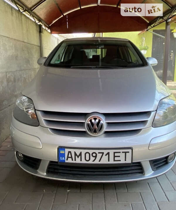 2005 volkswagen golf