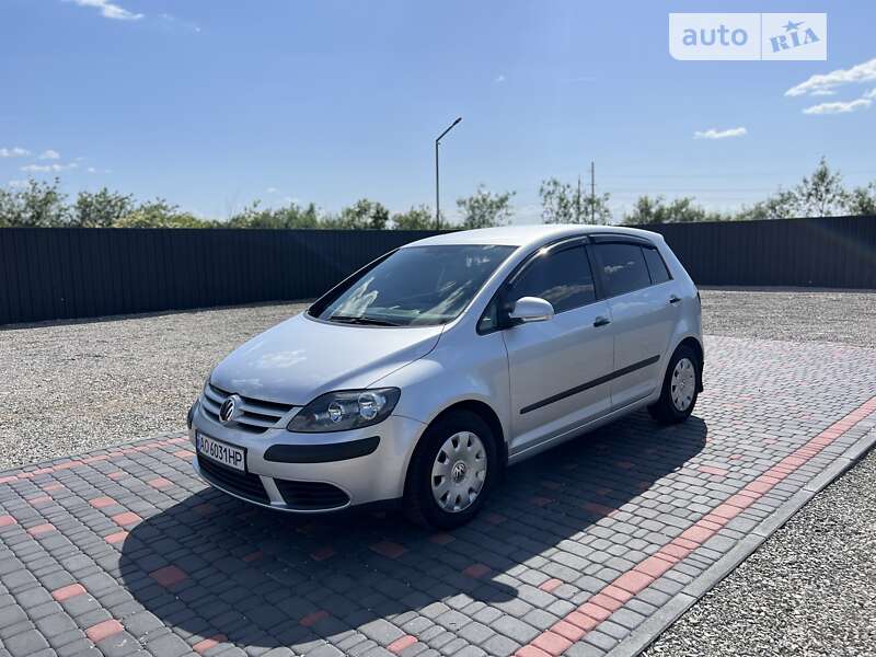 2005 volkswagen golf