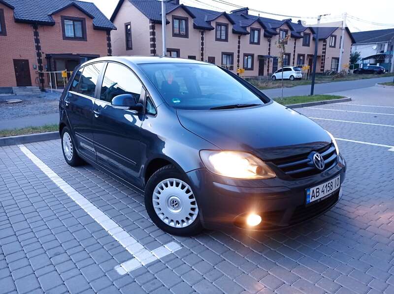 2005 volkswagen golf