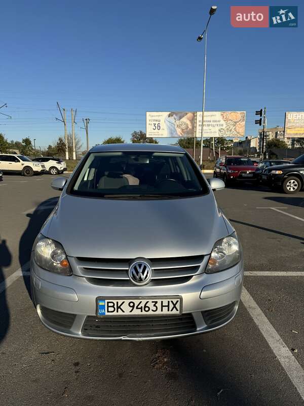 2005 volkswagen golf