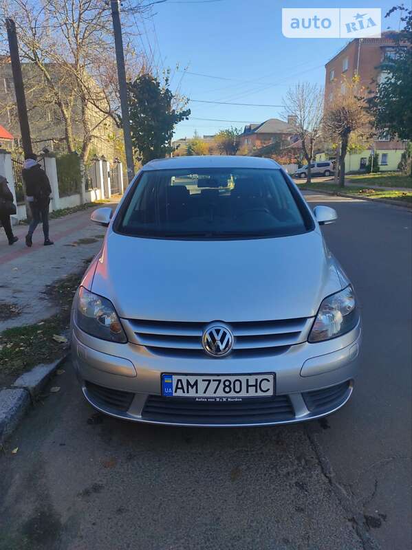 2005 volkswagen golf